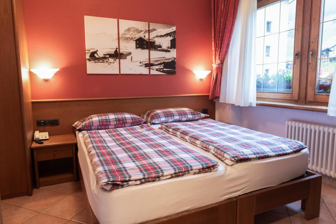 Hotel Garni Rin Da Rin Ливиньо Екстериор снимка